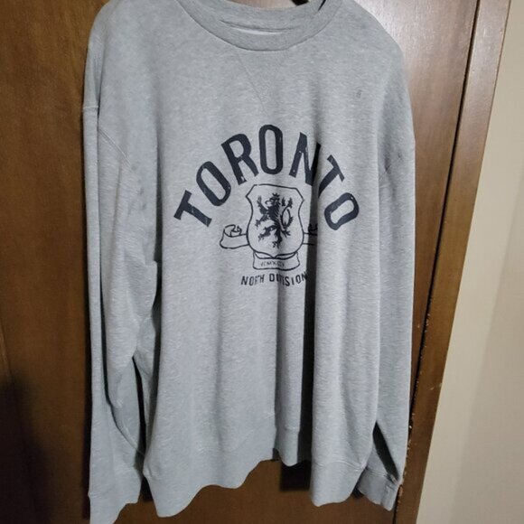 New Toronto Old Navy Crewneck Sweatshirt Gray NWOT XXL - Picture 8 of 10
